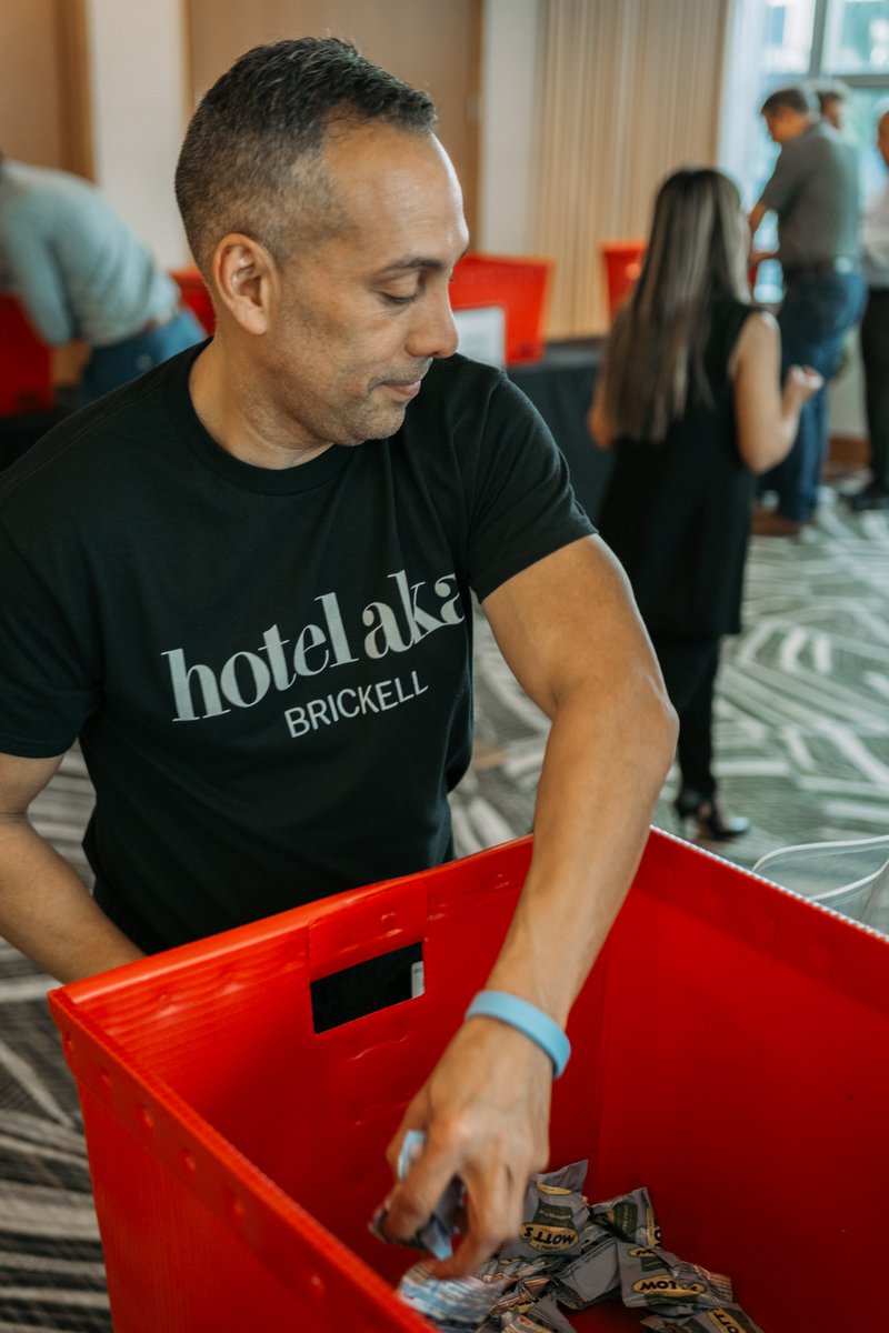 Caring For Miami tweet media