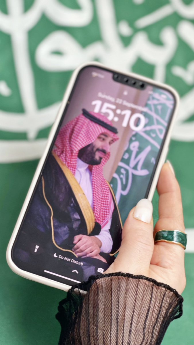 سـآرهہ tweet media