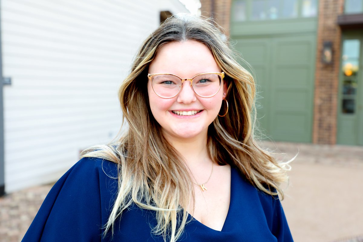 tamuwc's tweet image. Howdy, My name is Katy!
I usually spend my days reading fantasy and writing my own music. When I’m not on campus, you can probably find me napping or doing events with my women’s org.
I’m so excited to expand my professional and people skills at the writing center.
#tamu #tamuwc