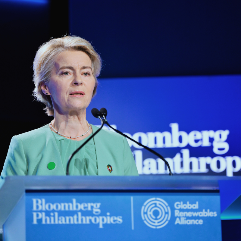 vonderleyen's tweet photo. Working towards our targets will increase the demand for critical raw materials.

This is why the @UN SG’s Panel on Critical Energy Transition Minerals has my full support.

We will continue working together for robust supply chains, transparent and fair throughout.