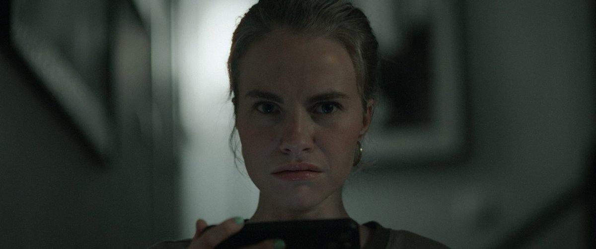 🎬Crítica de LA VISITANTE, cortometraje de <a href="/tonymorales88/">Tony Morales</a>.

Un magistral ejercicio de terror en este #cortometraje en el que una influencer recibe una visita que no esperaba...

<a href="/heqate/">Héqate Producciones</a> <a href="/tresimedia/">tresimedia</a> #ElCortoEsCine

magazinema.es/critica-de-la-…