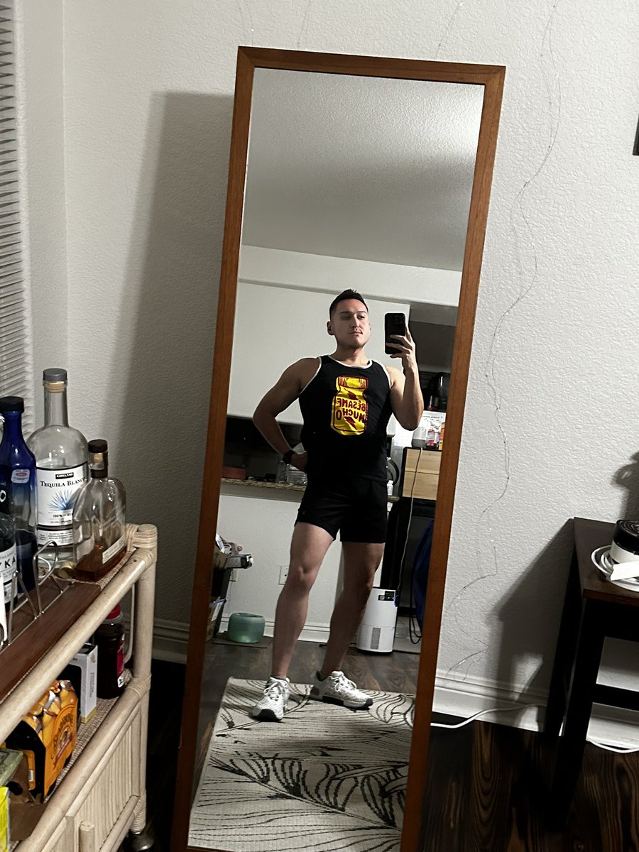 Benito Camela 🙊 tweet media