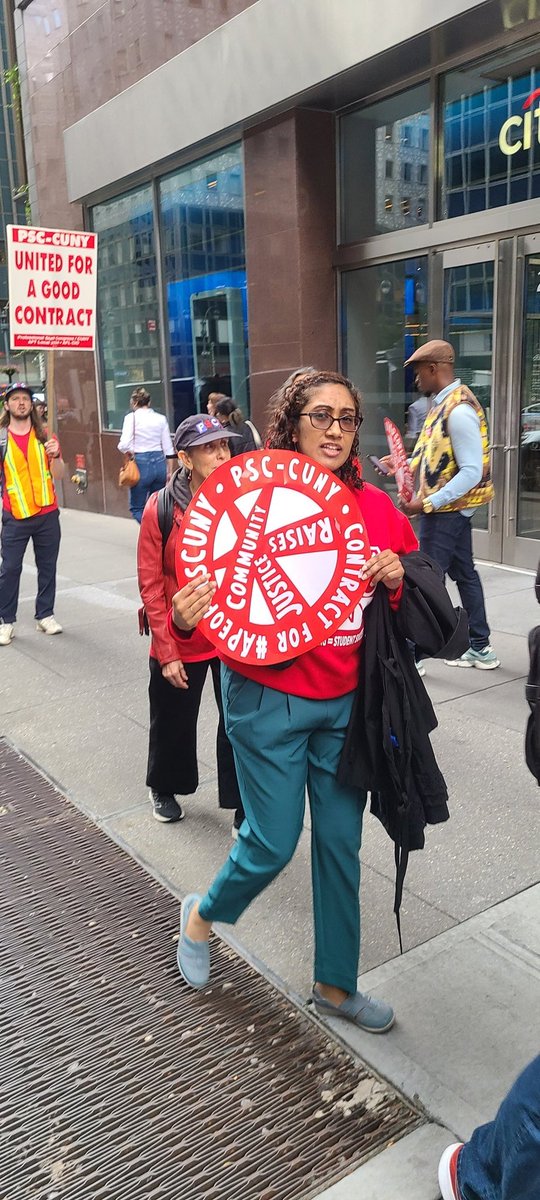 PSC/CUNY tweet media