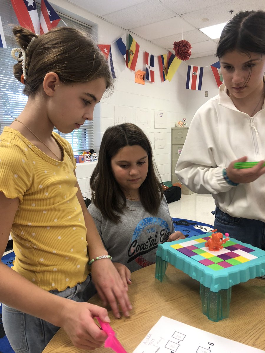 Debra Vickery tweet media