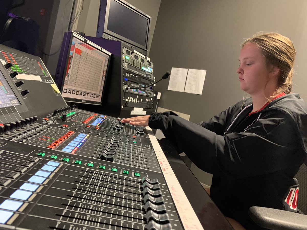 Cards TV tweet media