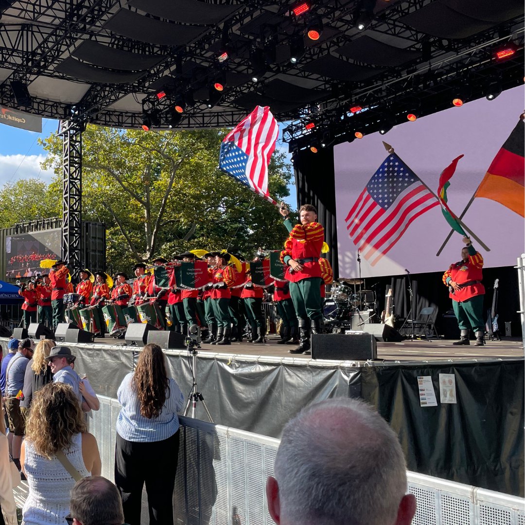GermanyinUSA's tweet photo. The #SteubenParade in New York City is a vibrant celebration of German-American culture and heritage. 🇩🇪🇺🇸 On Saturday the embassy, as well as the New York Consulate General, were once again represented in the parade 🎉🎶 #steubenparade #germanheritage https://t.co/KKAcOVAndr