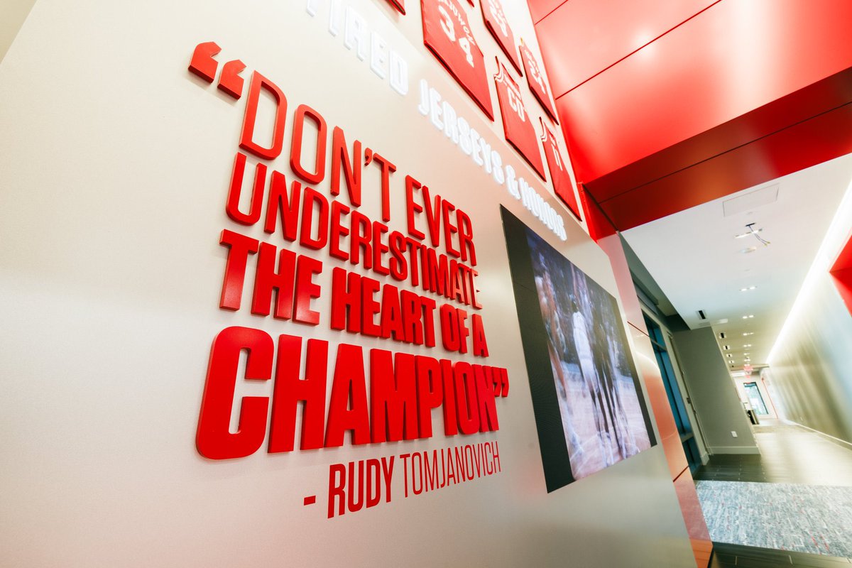 The new Memorial Hermann <a href="/HoustonRockets/">Houston Rockets</a> Training Center is INSANE 🔥

-75,000 square feet 
-Outdoor training area (40 yards of turf) 
-GPS-infused system monitoring player insights to optimize performance  
-Landry’s chefs making meals for players