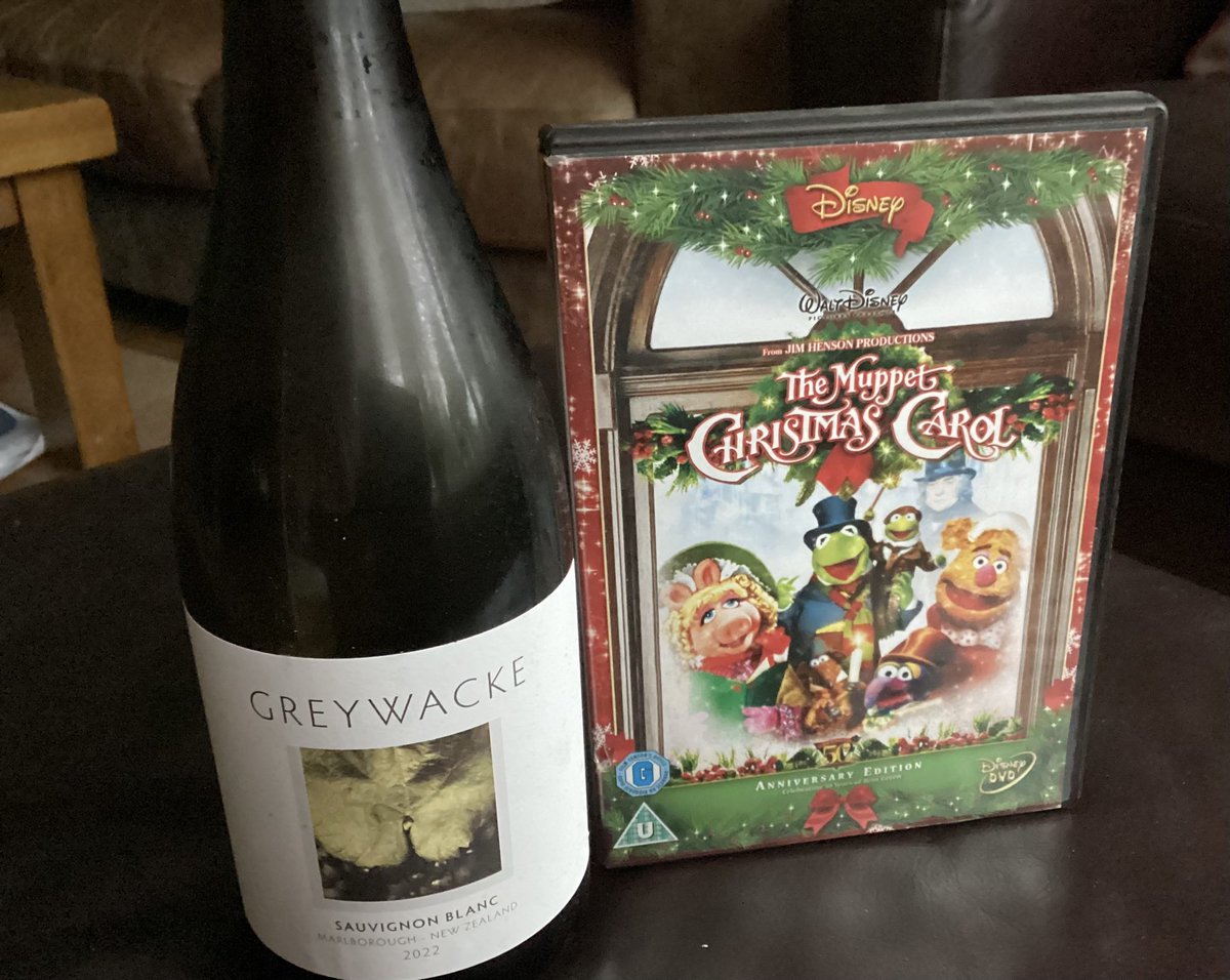 Having a bad day:

* Car needs £2k of work to pass its MOT. It’s only done 30,000 miles from new (thanks <a href="/SKODAUK/">Škoda UK</a>)

* Mother taken into hospital and on IV drip

* My favourite hockey player (Brett Welychka) is apparently injured and on crutches.

Solution: