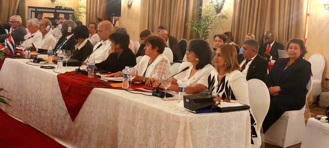 ⚕️#Cuba - #Vietnam poseen una hermosa historia de colaboración en #Salud, expresó  @TaniaMCruzHernandez
Vicemtra Primera del <a href="/MINSAPCuba/">Ministerio de Salud Pública de Cuba</a>, al intervenir en 1️⃣ra Sesión Interparlamentaria realizada en #LaHabana y encabezada por el Presidente de <a href="/AsambleaCuba/">Asamblea Nacional Cuba</a> Esteban Lazo. Hernández