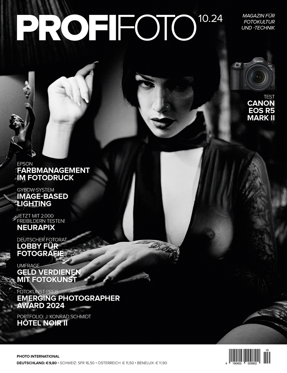 ProfiFoto/PHOTO International 
Test: Canon EOS R5 Mark II • Epson: Farbmanagement • Neurapix: Mit 2.000 Freibildern testen! • Gybow-System: Image-Based Lighting • Deutscher Fotorat: Lobby für Fotografie • Umfrage: Geld verdienen mit Fotokunst &amp; mehr
profifoto.de/magazin/