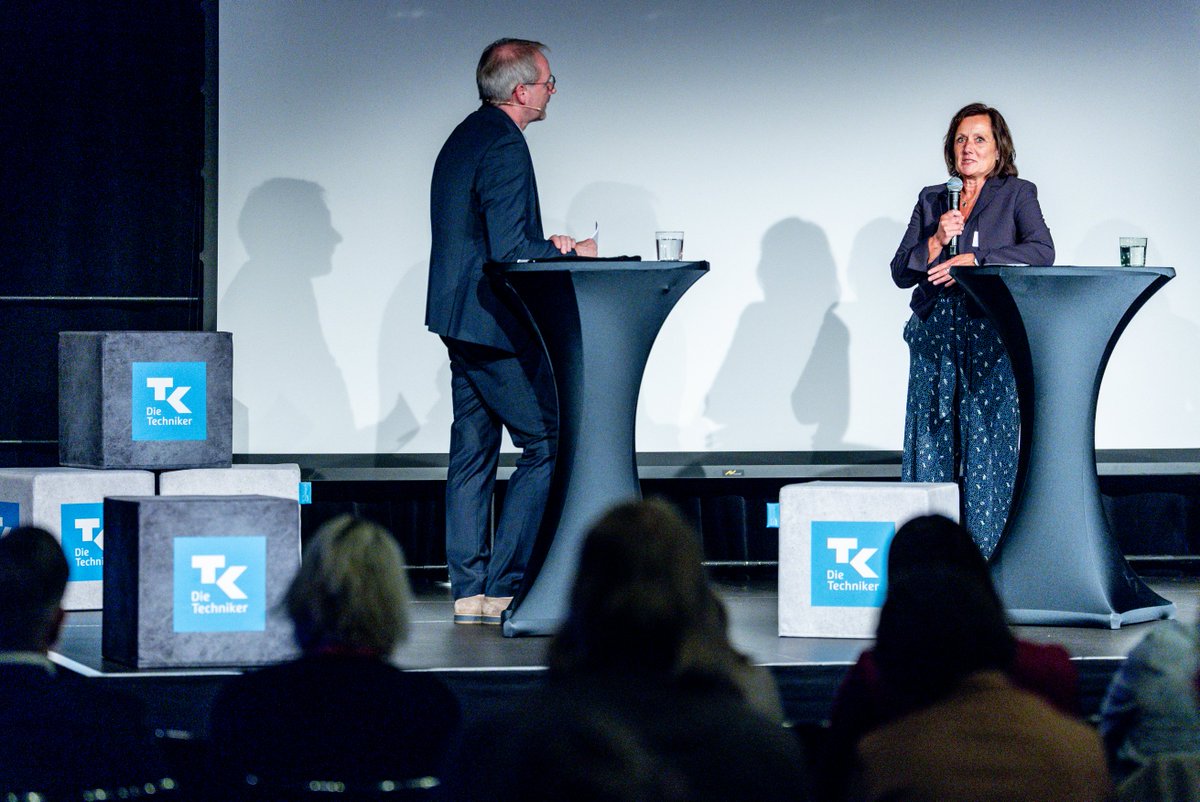 "Wir können nicht dran vorbeischauen", sagt Dr. Maike Benson, Leiterin des Amtes für Gesundheit in #Kiel, zum #Klimawandel und erzählt, was Kiel bereits tut, um eine nachhaltige Stadt zu sein. #TagungTKinSH