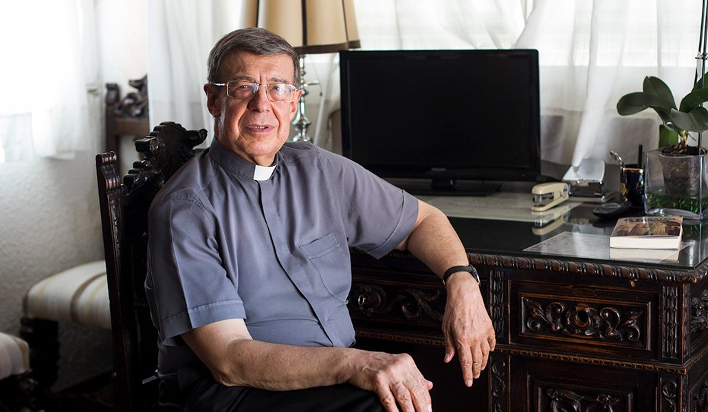 DEP Alfonso Simón Muñoz, capellán en los últimos años de nuestro Centro, vinculado durante décadas a <a href="/alfayomegasem/">Alfa y Omega</a>. Nuestras condolencias a sus familiares y amigos