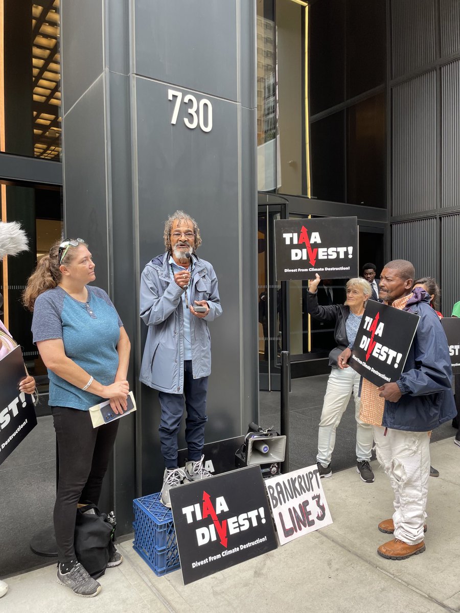 TIAA-Divest! tweet media