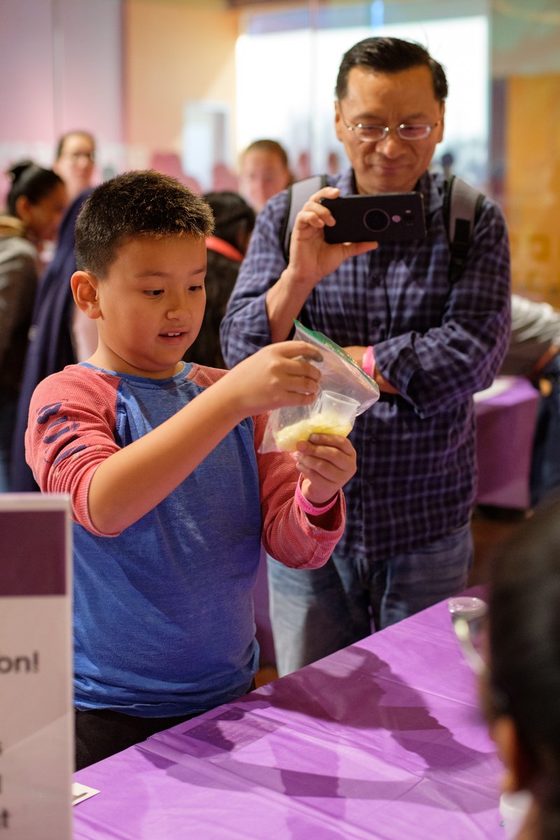 Get ready to snap some picture-perfect knowledge! 📸🧪 Join us for #NationalChemistryWeek to investigate the fascinating world of imaging. Learn about the chemistry behind the lens and see amazing demonstrations from students &amp; chemists.

#FWMSH #Photography #FortWorth #ACS_NCW