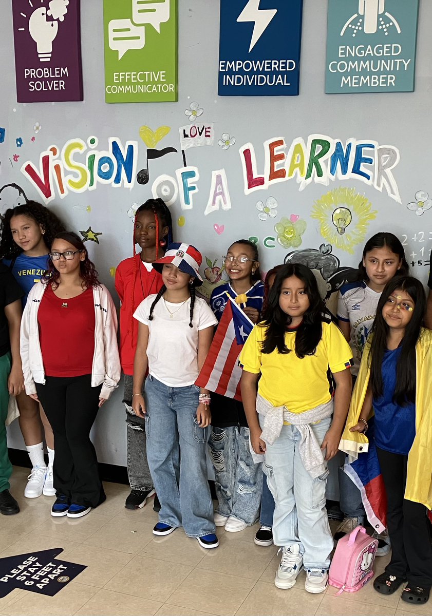 Great day at The Hill for Culture Day. #CultureUnitesAll #culture #school #allmeansall #worcester <a href="/WorcPublic/">Worcester Schools</a> <a href="/worcesterpublic/">Worcester Public Schools</a> <a href="/SpecNews1Worc/">Spectrum News 1 Worcester</a>