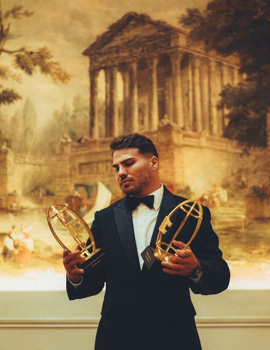 🏉 Double Double 🏉

Merci beaucoup à tous les votants pour l’honneur que vous me faites.

🤝 <a href="/StadeToulousain/">Stade Toulousain</a> <a href="/FranceRugby/">France Rugby</a> <a href="/top14rugby/">TOP 14 Rugby</a>