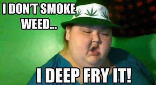 When the munchies hit hard, you gotta get creative 😂🔥🌿!

#FATTY #Memes #Foodie #Crypto #Token2049 #MemeCoins