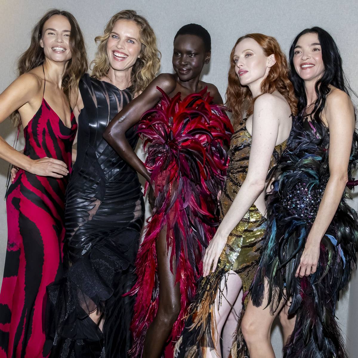 Roberto Cavalli primavera estate 2025: Views from Zancle, tutti i look dlvr.it/TDdXrQ