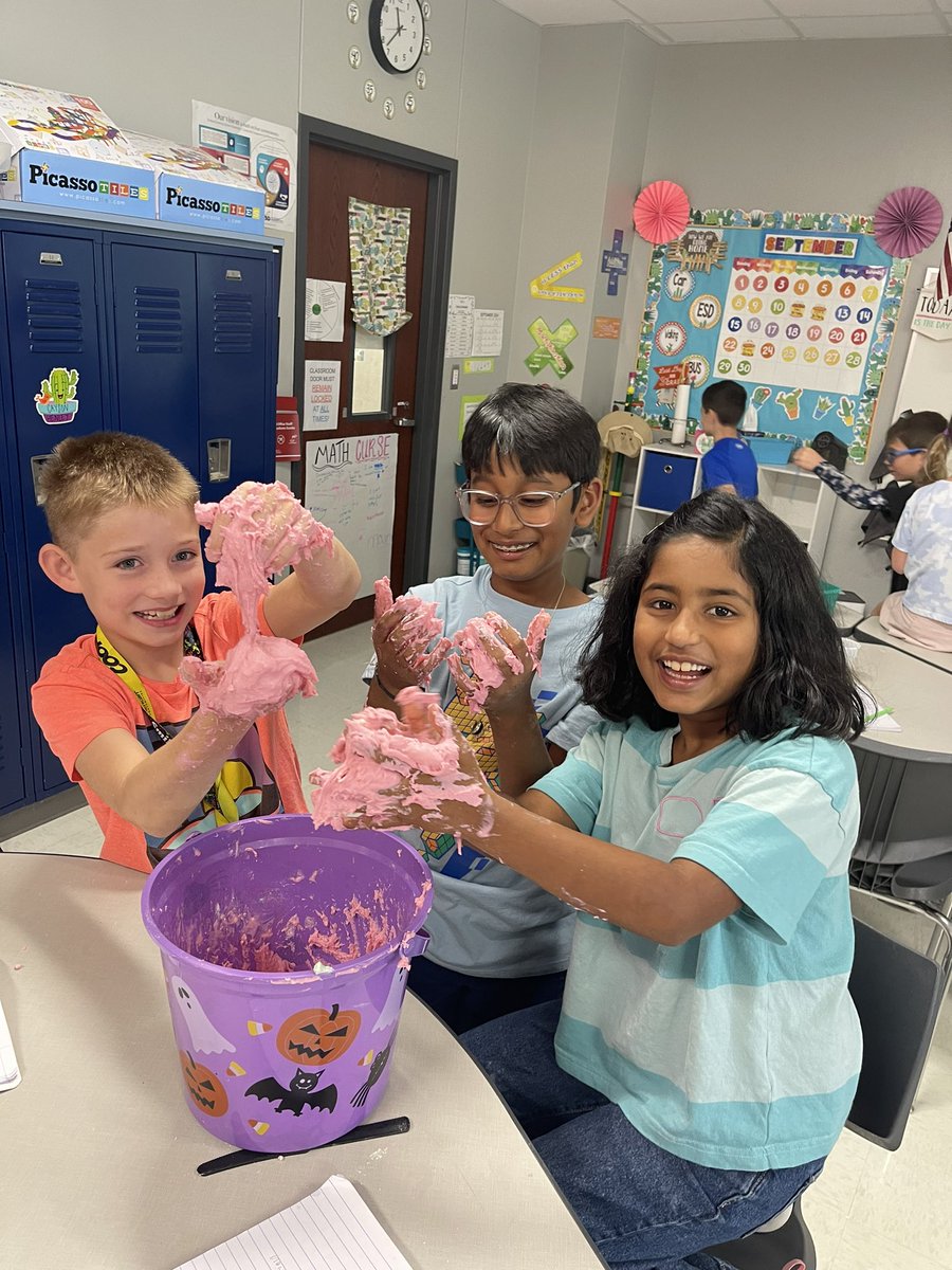 Ms. Hite tweet media