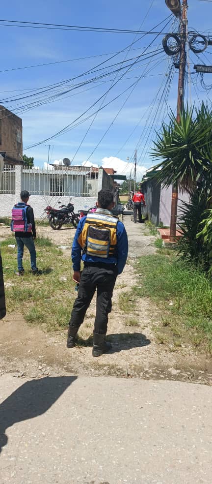 Forestales_13's tweet photo. #Operaciones Atención Pre Hospitalaria a (1) Persona Descompensada Dentro de su Vivienda 🏠 en el Sector 4 de Caña de Azúcar #MBI @droopy171 @PCivil_Ve @Zoedanaraguapc @VoluntarioxVzla @vol_aragua https://t.co/bPsPulT0wr