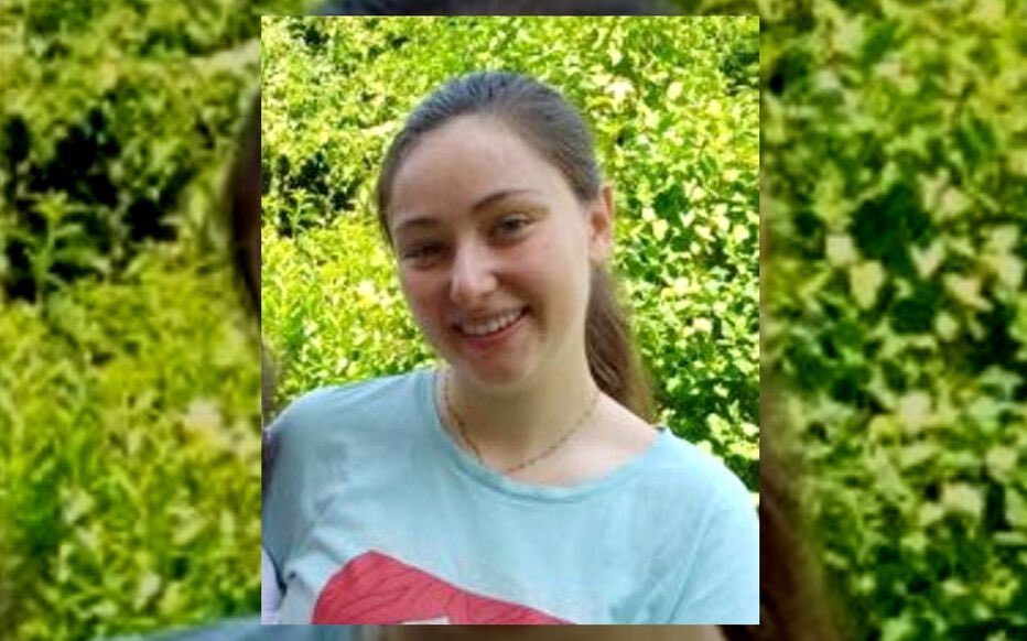 MarionMarechal's tweet image. ENCORE un migrant, ENCORE un clandestin, ENCORE une OQTF non exécutée, ENCORE un criminel récidiviste, ENCORE un violeur laissé en liberté. 
Si l’information est confirmée, #Philippine est ENCORE une petite Française que nos dirigeants ont livrée à un prédateur importé.