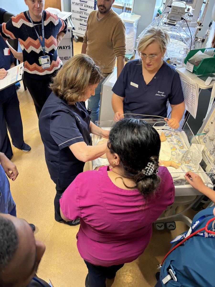 SligoSim's tweet image. Neonatal resuscitation following a maternal abruption, team dynamics play such an important role in emergencies, well done 👏🏻Obs &amp;amp; Gyne team, close loop communication is key. 🔑 
@HSE_NSO @Ckkgreene @NMPDUNorthWest @GeorginaKilcoy3