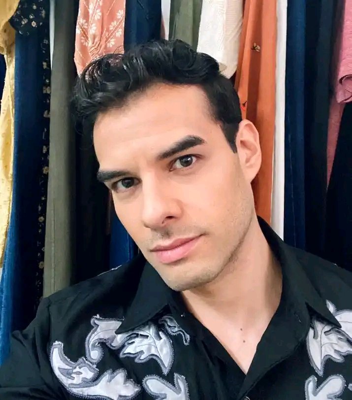 SavalSavall's tweet photo. Se confirma a Lorena de la Garza como participante de la nueva temporada de #LasEstrellasBailanEnHoy
#Diego_De_Tovar sería una excelente pareja de baile para Lorena #programa_hoy https://t.co/ZlbUV2ecRU