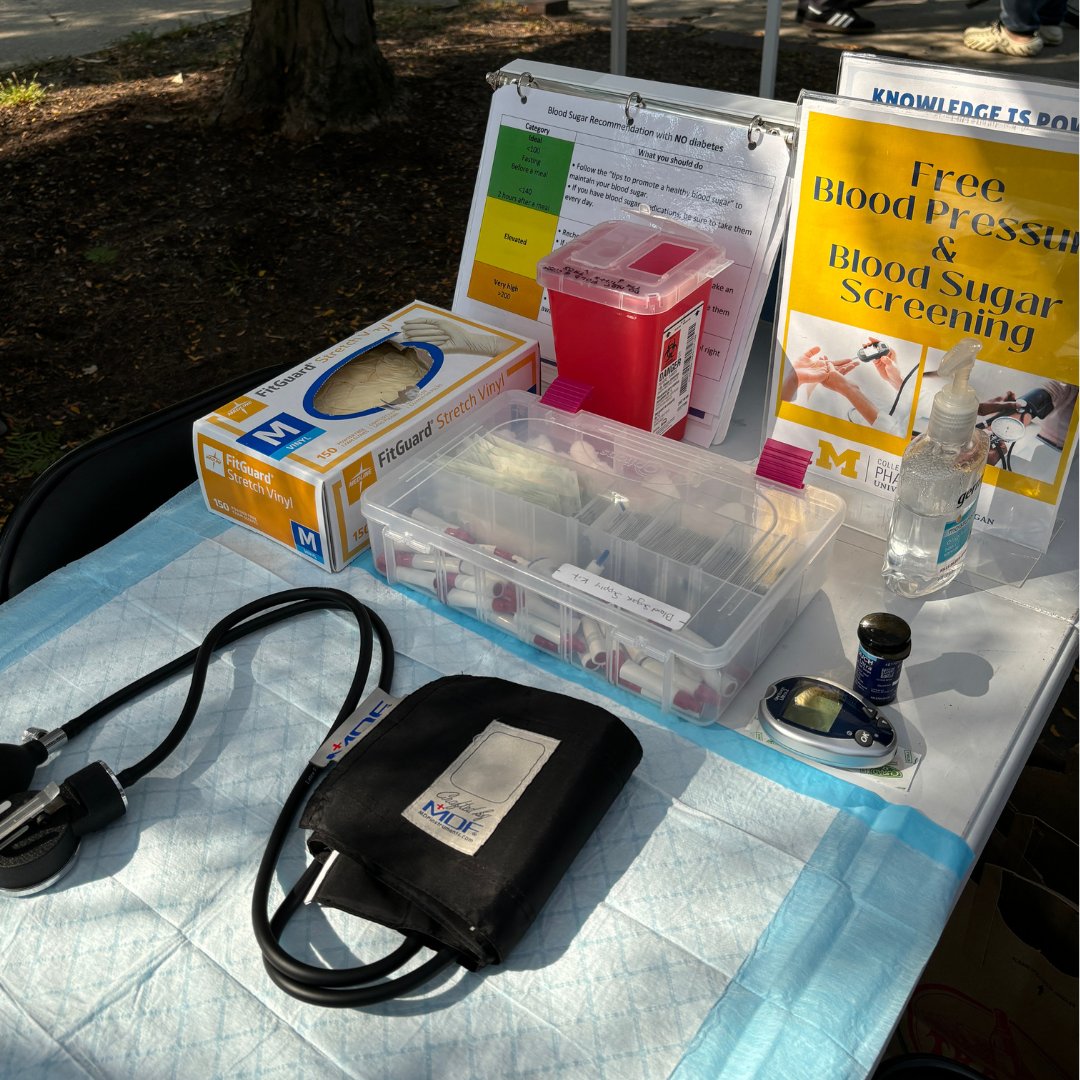 Learning hands-on skills outside of the classroom + Giving back to the communities we live in = Everyone wins!

Our #PharmD students have been out and about hosting health screening clinics for members of the public.