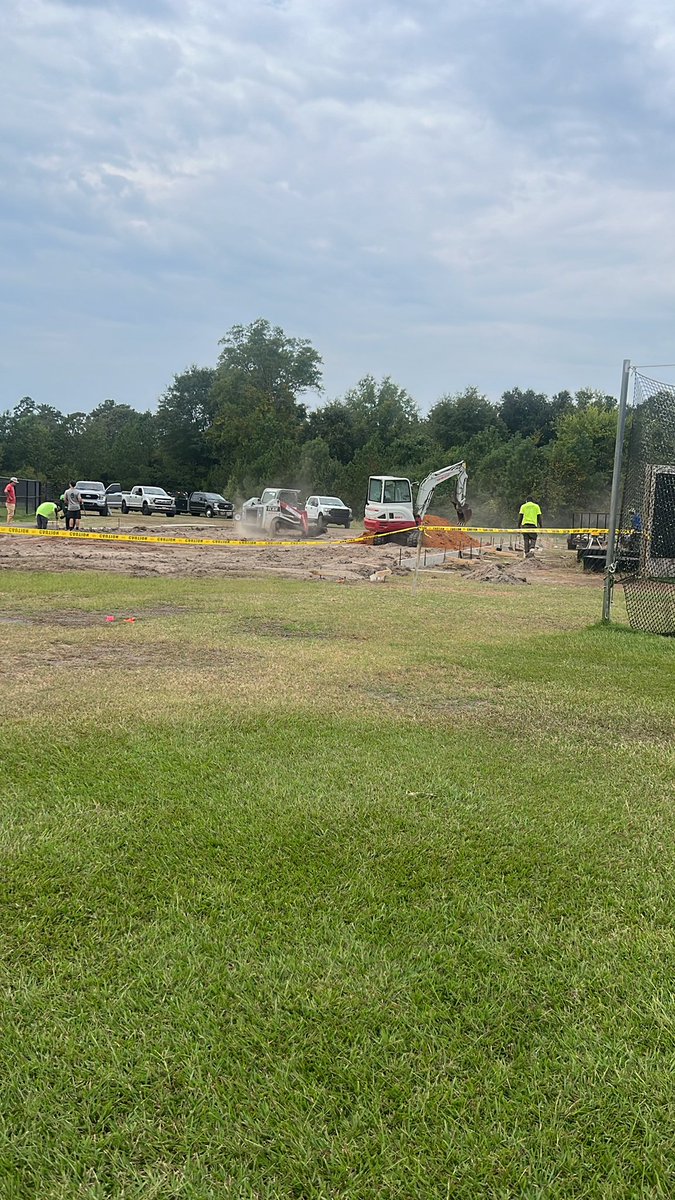 USCSumterBSE's tweet photo. Covered Cages Coming Soon….

🔥🐜⚾️📈📈

#AntUp https://t.co/Ih9UqbXc9v