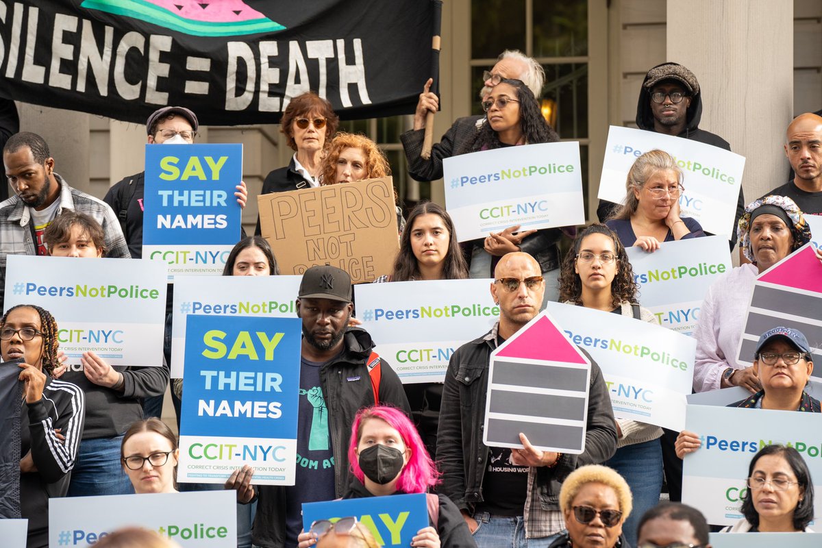 Women's Community Justice Association (@womenscja) on Twitter photo WCJA was proud to stand with our allies yesterday at the #PeersNotPolice rally before the <a href="/NYCCouncil/">New York City Council</a> hearing on B-HEARD. The message is simple: We need Peers showing up during a mental health crisis not police.
#BEYONDrosies
#PeersNotPolice WCJA was proud to stand with our allies yesterday at the #PeersNotPolice rally before the <a href="/NYCCouncil/">New York City Council</a> hearing on B-HEARD. The message is simple: We need Peers showing up during a mental health crisis not police.
#BEYONDrosies
#PeersNotPolice