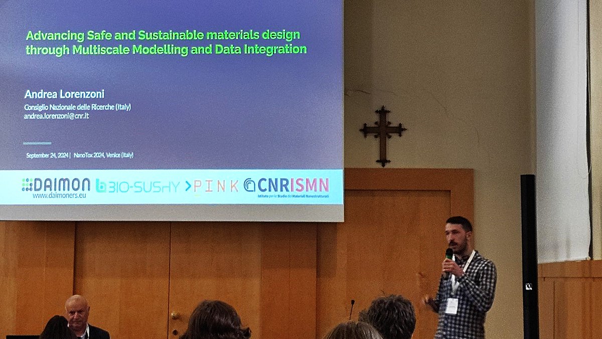 DAIMONers at #NanoTox2024  in #Venice, focusing on the digitalisation of Safe and Sustainable by Design (#SSbD) materials! 🌱💻

🙏 to the European networks @BIO_SUSHY, PINK Project, and <a href="/EuMINe_CA/">EuMINe</a> for supporting and fostering collaboration in this field!

#AI #AdvancedMaterials