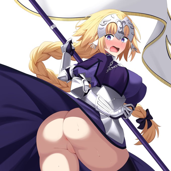 深夜の進捗報告。
旗、当初は描くつもりなかったんですけど
やっぱりあった方がそれっぽいね。
ということで本体の塗りはこれで終わりです 