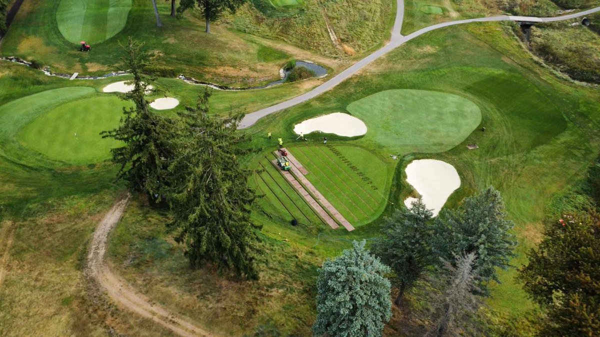 XGD_Systems's tweet photo. Check out hole #12 here @plumhollowcc in #pretty #Michigan as we install our famous XGD Greens Drainage system. If XGD didn't install your drainage it's NOT XGD! #harrycolt #charlesalison #challenging #golfgreens #drainage #xgd #wedoitbetter #clean #turflife #puttinggreen https://t.co/Ie1IxTGKN6