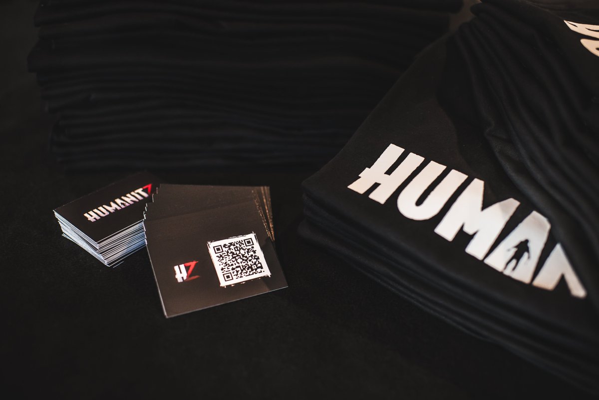 HumanitZ 🧟 |OUT NOW in 1.0 tweet media