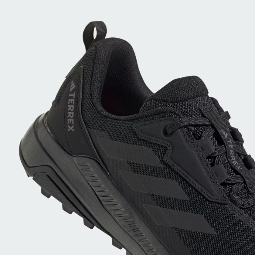 KicksFinder's tweet photo. Ad: Redefining the meaning of comfort. Available via adidas US
adidas Terrex Anylander Hiking
Use code SCOREBIG for $42 + FREE shipping ($75 Retail)

Semi Lucid Blue https://t.co/zeYCVALUSL 
Core Black/Grey Four https://t.co/o98RdX3kE4 https://t.co/EUBA5Q6zcG