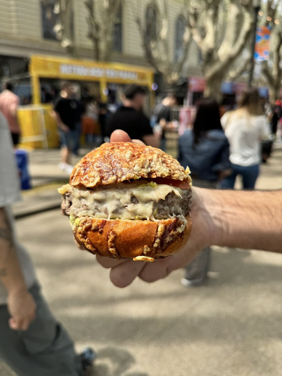 paranacome's tweet photo. Cositas del #burgerpalusa https://t.co/t5xiP2hWB2