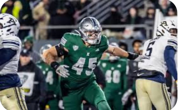 freddso10k's tweet photo. Blessed to receive an offer from Eastern Michigan 🟢⚪️ @CoachPrince7 @EMUFB @CoachCJones20 @JUCOFFrenzy https://t.co/NntVbWeeAn
