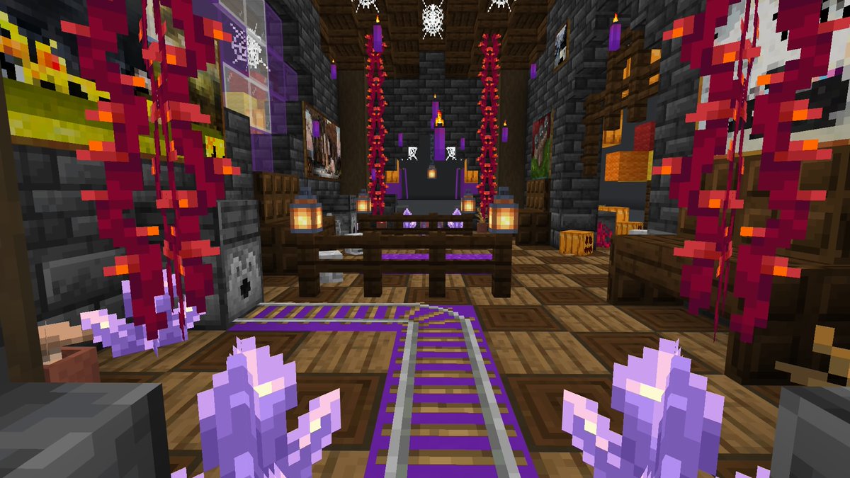 wistergrove's tweet image. 𝓢𝓹𝓸𝓸𝓴𝔂 𝓣𝓻𝓪𝓲𝓷 𝓢𝓽𝓪𝓽𝓲𝓸𝓷 (interior) #Minecraft #creativebuild #Halloween2024