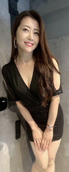 私の行きつけの店でYouTube撮影させて頂きました♪元神先生と『絶倫はしご酒』 ➡︎https://t.co/3n9XExjxBb 元神チャンネルで初の外食企画にオファ頂きました^_^ 観てね♡チャンネル登録<a href="/tag/%E6%96%B0%E3%81%97%E3%81%84%E3%83%97%E3%83%AD%E3%83%95%E3%82%A3%E3%83%BC%E3%83%AB%E7%94%BB%E5%83%8F"class="tags"><span>#新しいプロフィール画像</span></a>