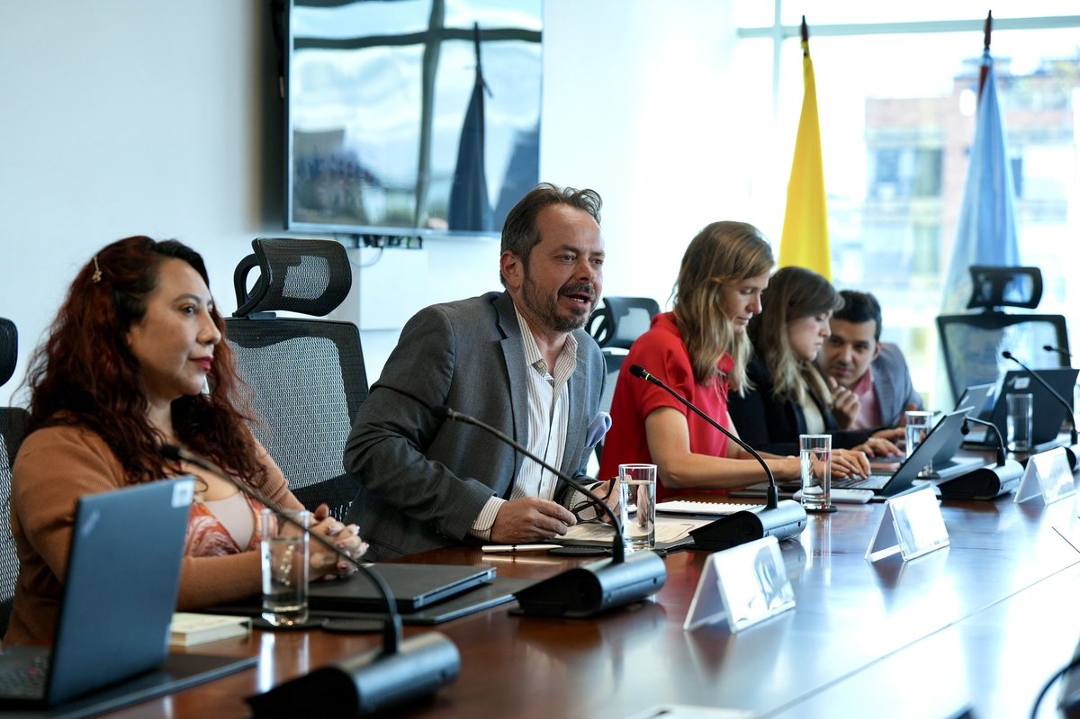 Carlos Ruiz Massieu tweet media