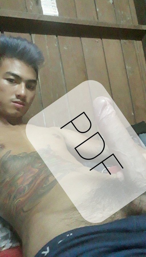 Devil466376's tweet photo. တောထဲမှာပျော်နေတဲ့ငထန်လေး
Crd https://t.co/CIMOuye5ZR