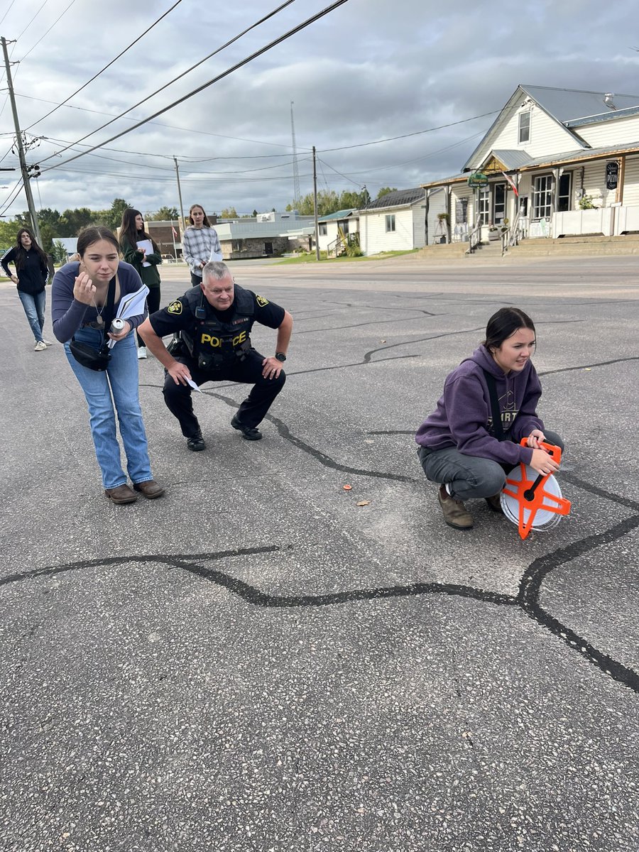 The physics behind tire skid marks today with Constable Woodburn from L&amp;A OPP. Students measured length of skid mark and used calculations to determine the speed of the cruiser prior to braking. <a href="/NAEC_LDSB/">NAEC</a> <a href="/OPP_ER/">OPP East Region</a>