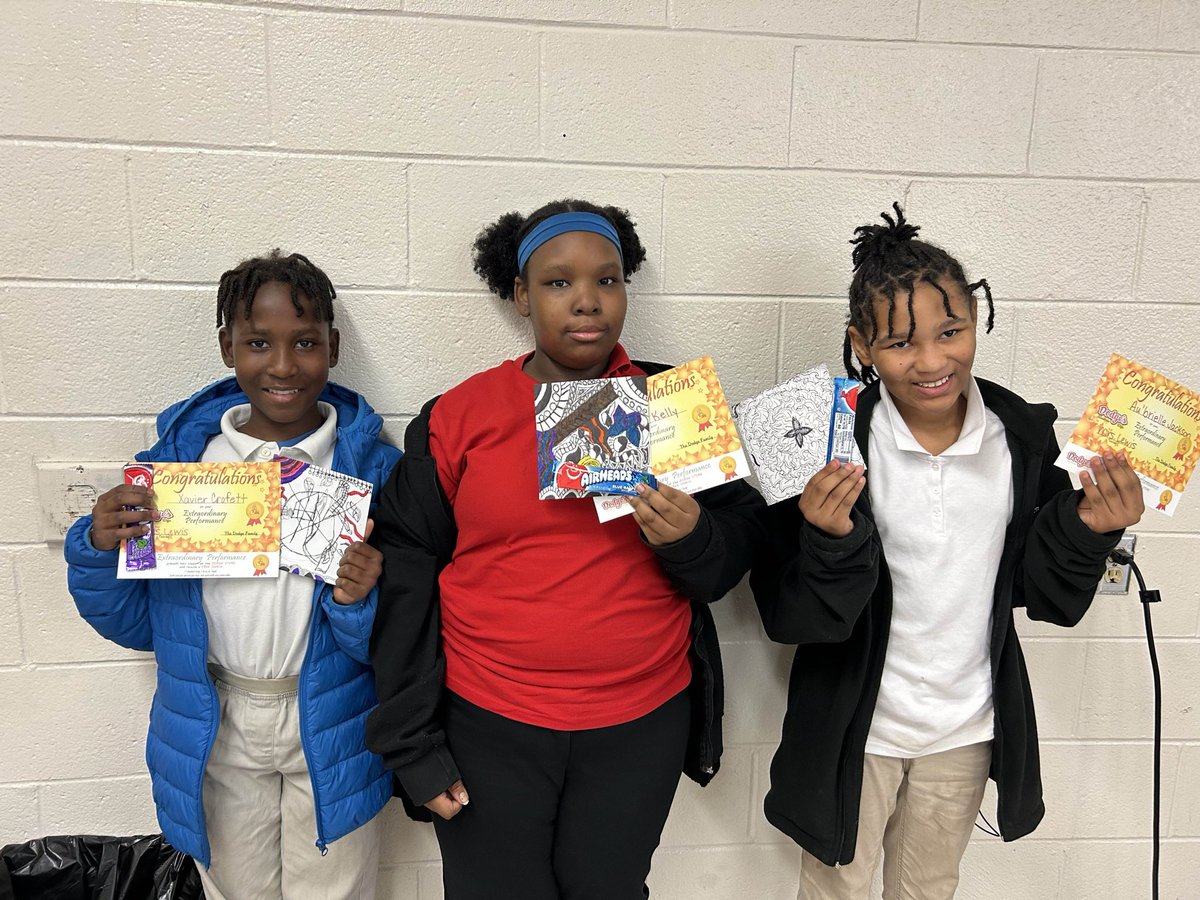 npmspanthers's tweet photo. Congratulations to these 6th grade scholars for working so hard everyday in Media Arts. We’re so proud of them! Thanks to the Dodge store for helping us recognize outstanding scholars! #commUnity #creatingleaders @JMCSchools @suptking @DrShemon https://t.co/2CQre3rlR8