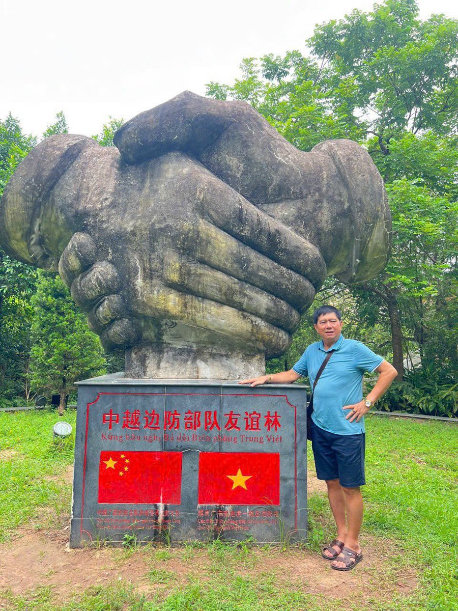 video trung niên tweet media