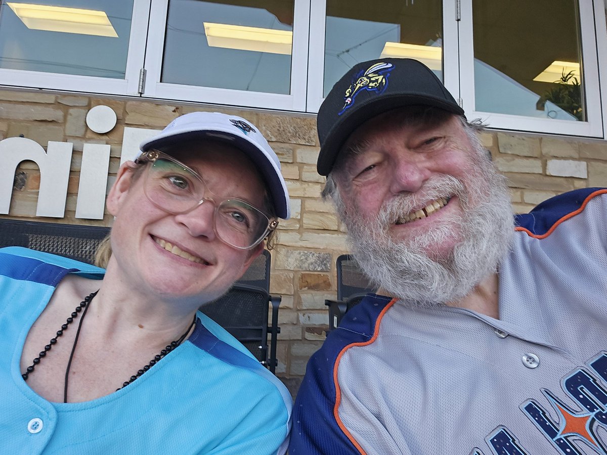 ChiquePhilA's tweet photo. Dad &amp; Daughter at game 1 of the Pacific Coast League Championship playoffs, cheering on our Space Cowboys as they #SetTheCourse against the Reno Aces!  @SLSpaceCowboys https://t.co/whZZmQGiwH