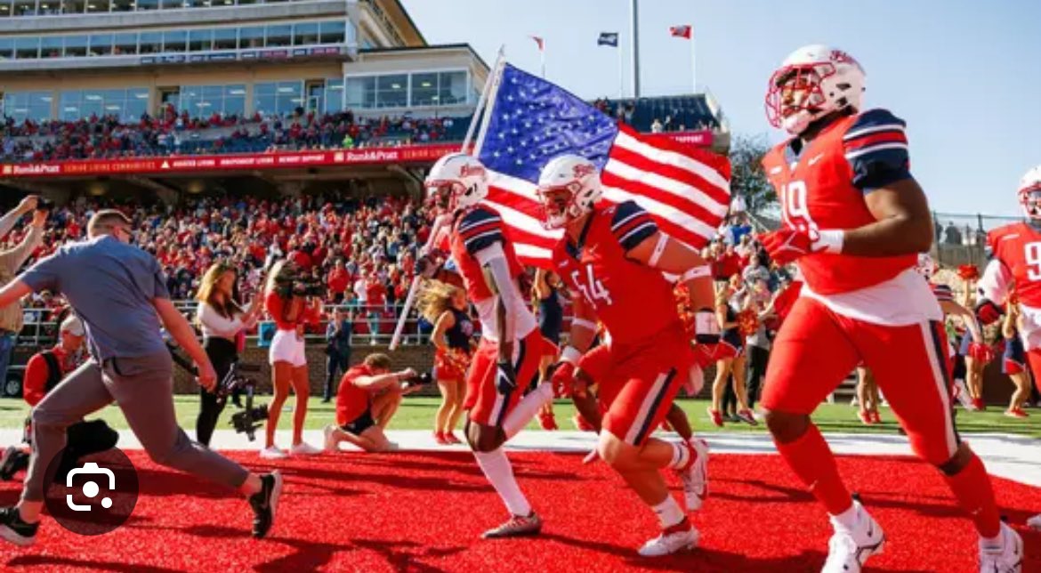 I am beyond Blessed to receive another D1 scholarship offer from Liberty University 🔴🔵 <a href="/CoachJDon/">Jordan Donald</a> <a href="/CoachLittles/">Coach Littles</a> <a href="/ChadSimmons_/">ChadSimmons</a> <a href="/Rivals/">Rivals</a> <a href="/247Sports/">247Sports</a>