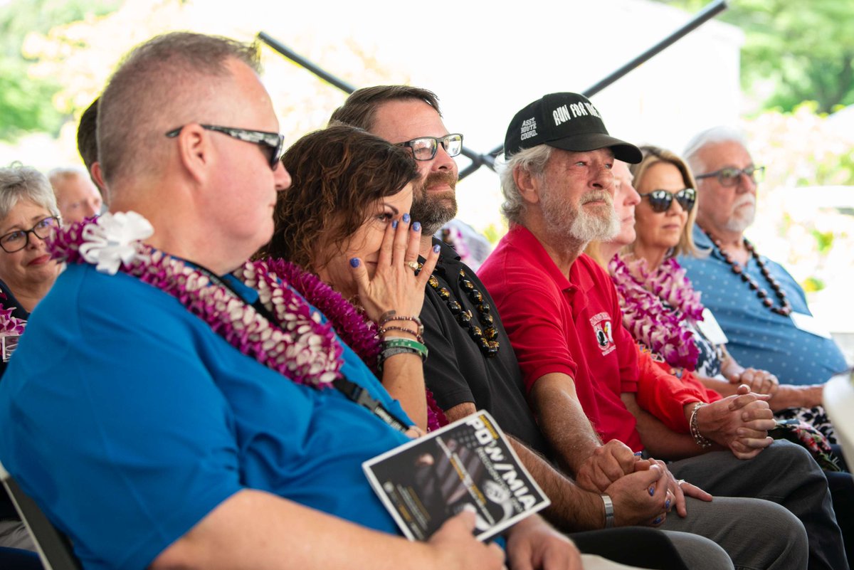 JointBasePHH's tweet image. #DPAA 2024 National POW/MIA Recognition Day Ceremony, Punchbowl, Sept. 20, 2024.
more 📷's 👉acebook.com/JBPHH

DPAA's mission to search for the missing, fulfilling the nation's promise to leave no service member behind.  👉dpaa.mil

#POWMIA #neverforget