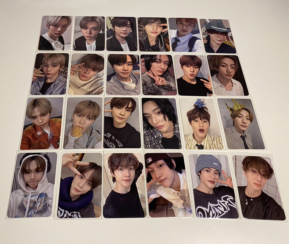_Lalin_v's tweet photo. #อันบูอัพเดต riize mmt ,fansign mmt ,hall tour cd (1)  ,lucky draw everline ,photo pack ver. , photo book ver. ถึงแล้วนะคะจัดส่งวันเสาร์ค่ะ💗🪴 https://t.co/8IJpIJlC4d
