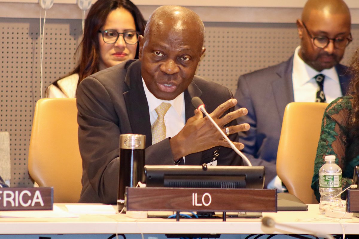 GilbertFHoungbo's tweet photo. No society can navigate the #ClimateCrisis, or enjoy the benefits of a greener future, without prioritizing #SocialProtection.

This means building social protection systems that are universal, comprehensive, sustainable and grounded in rights.

It's essential for all the #SDGs. https://t.co/DDxIw47wBM