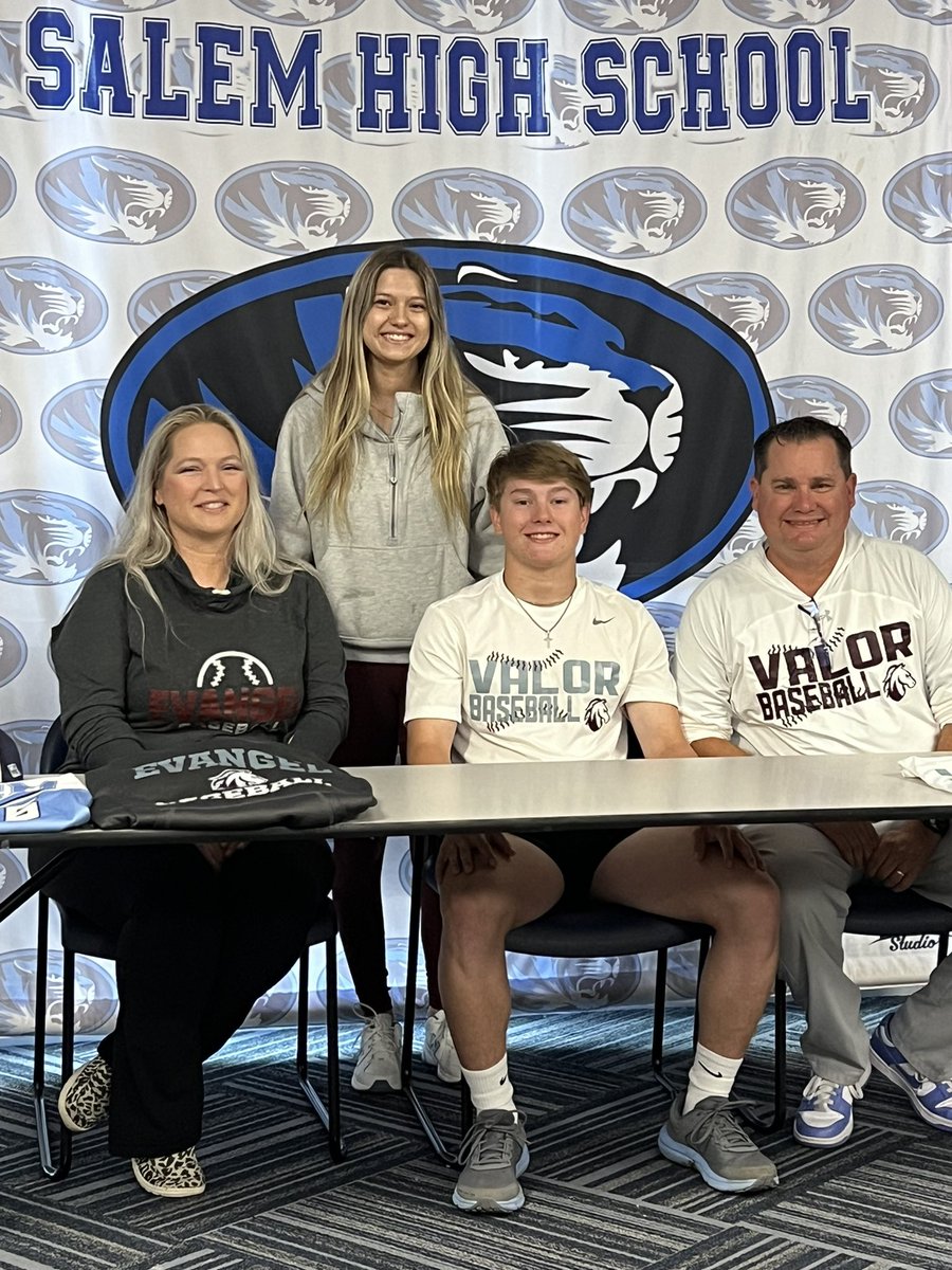 SHSTIGERSACT's tweet photo. Congratulations to Sr. Cayden Moody for signing his Letter of Intent to play baseball at @EvangelUniv next Year!  #TigerToValor https://t.co/KpyfR1h8dR